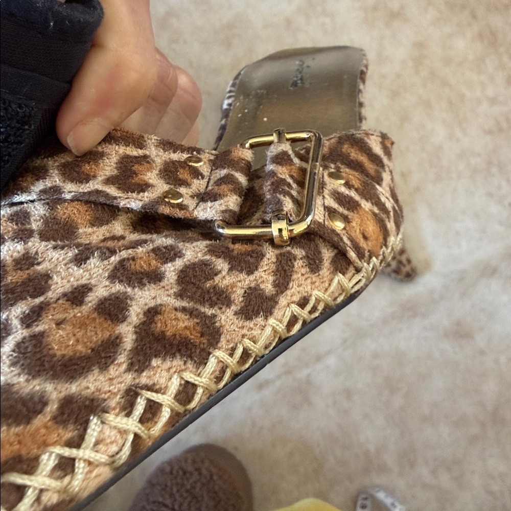 Seventeen Mile mules kitten heel leopard print design a pointed toe size 10 - Picture 5 of 10